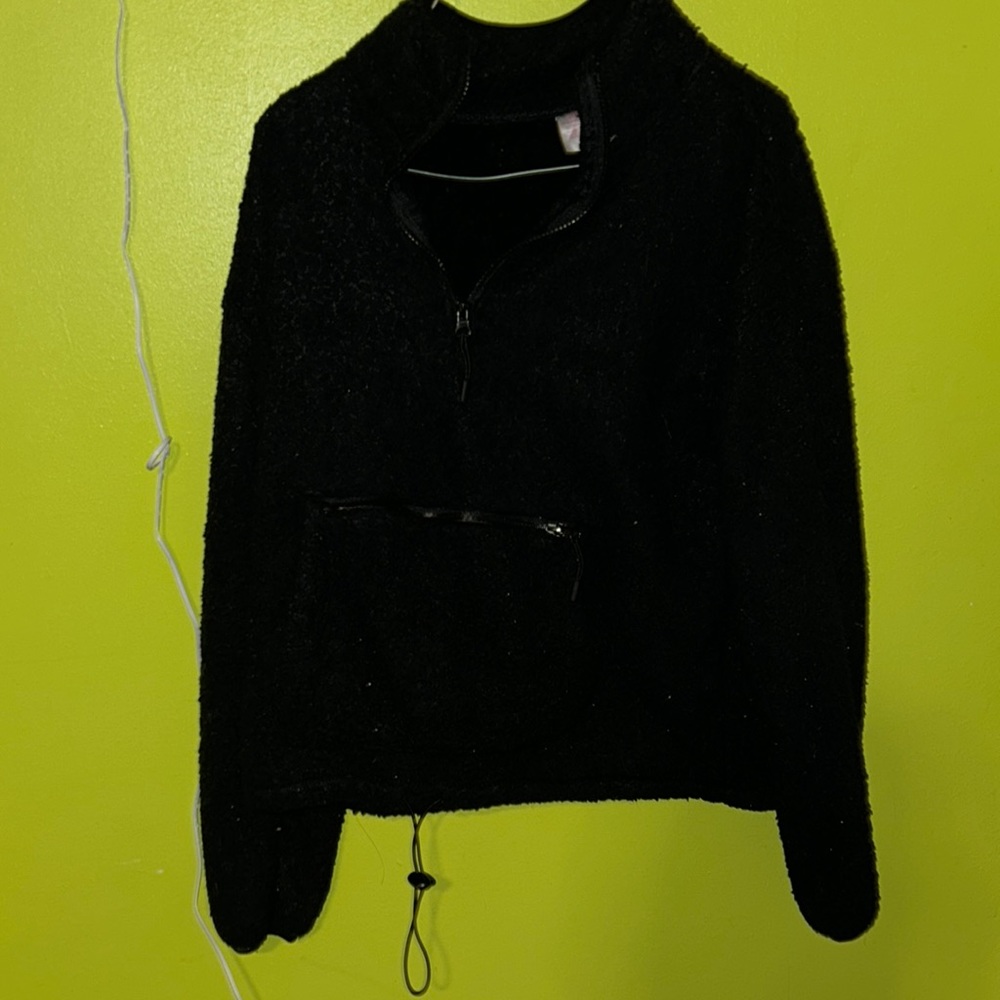 black half zip